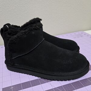 Koolaburra By Ugg Black Ankle Boots